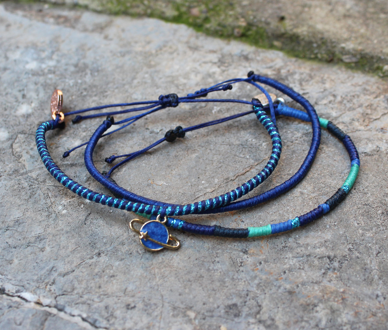 Loop Thin Bracelet Set of 3 / Planet Blue Star
